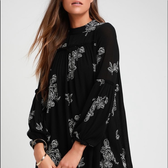 Lulu’s Not Quite Like You Dress - Picture 2 of 4